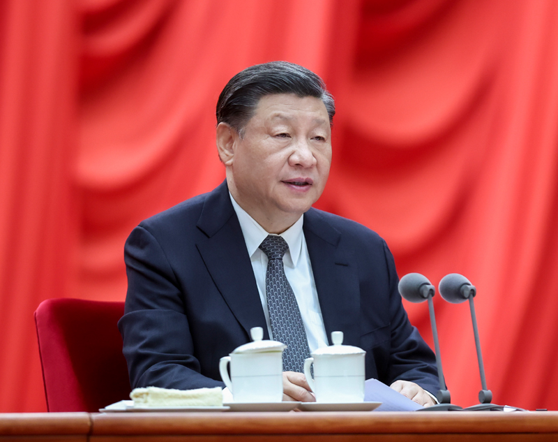 4月3日，學(xué)習(xí)貫徹習(xí)近平新時代中國特色社會主義思想主題教育工作會議在北京召開。中共中央總書記、國家主席、中央軍委主席習(xí)近平出席會議并發(fā)表重要講話。